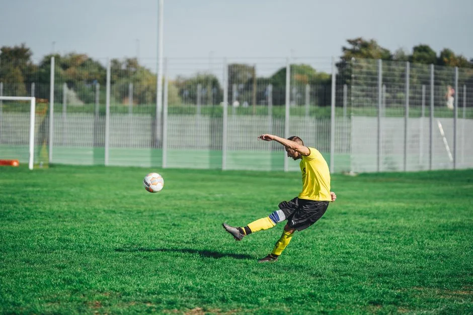 Anthony Gordon Joins Barcelona — Demand Surges Despite Low Goal Count — Sports