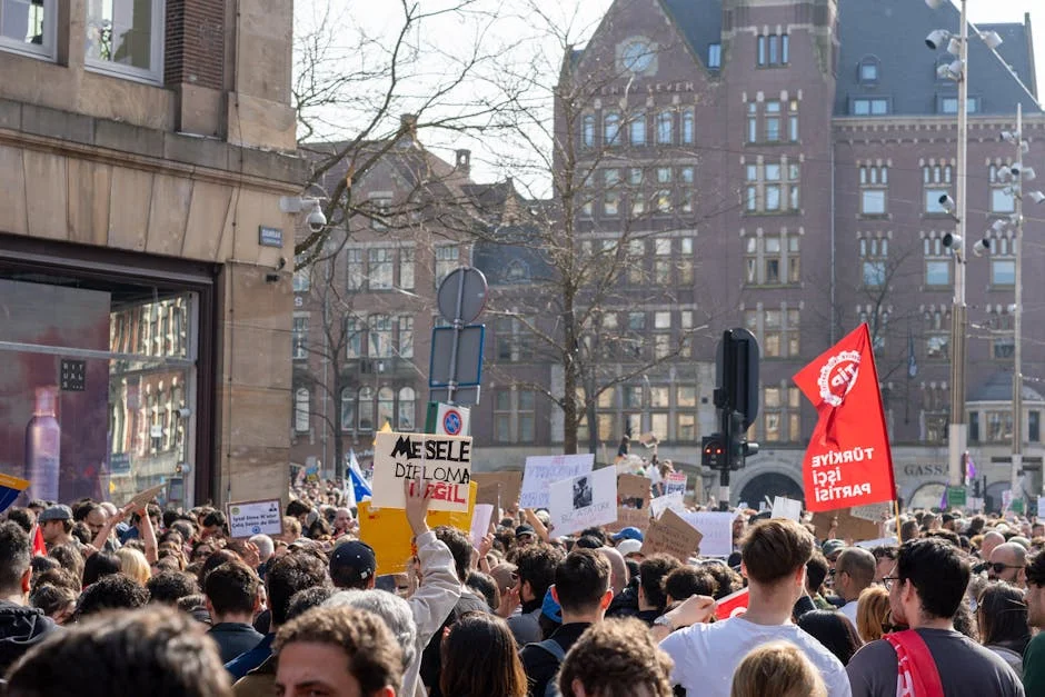 Anti-Trumpism Movement Unites Europe — A New Political Force Emerges — Economy Business