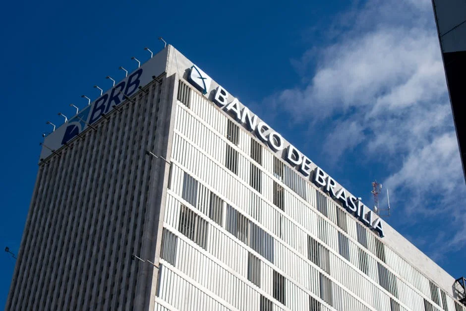 Defender Advocates for Aumento to Boost US Economic Growth — Economy Business