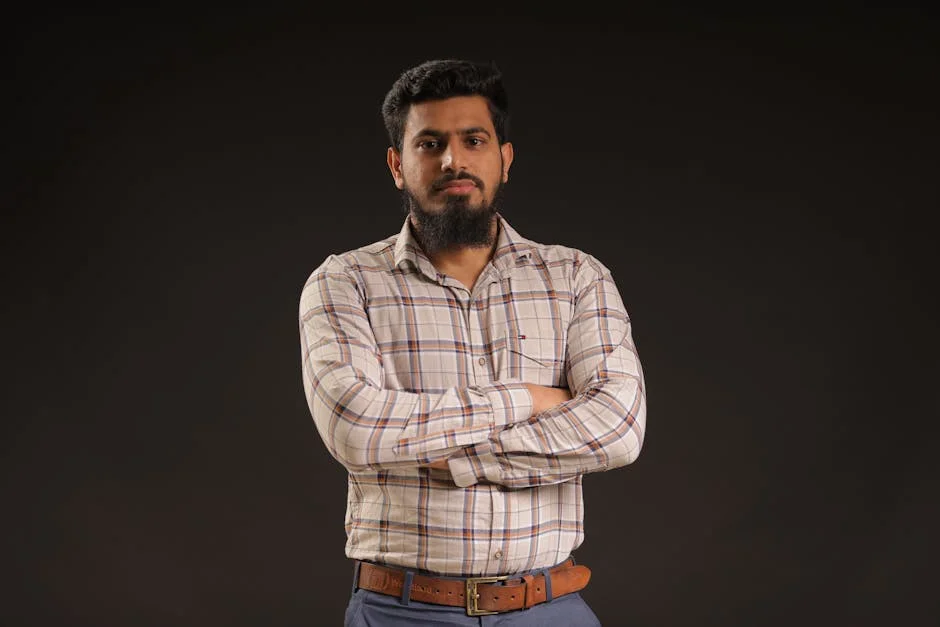 Dr Mubeen Goolam Secures Prestigious Harvard Radcliffe Fellowship — Politics Governance