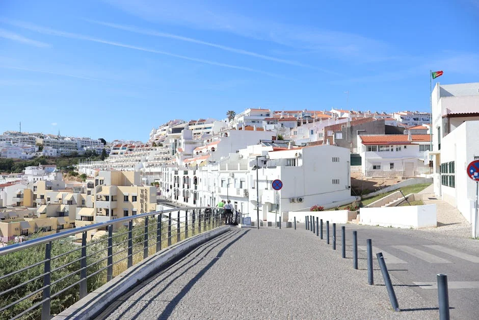 Infraestruturas de Portugal Awards Mota-Engil €113M Minho Line Deal — Economy Business