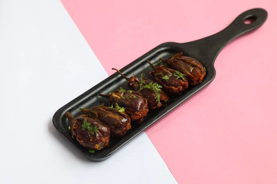 Iran-Israel Conflict Slams Swiggy Deliveries as LPG Crisis Deepens - Full Story — Politics Governance