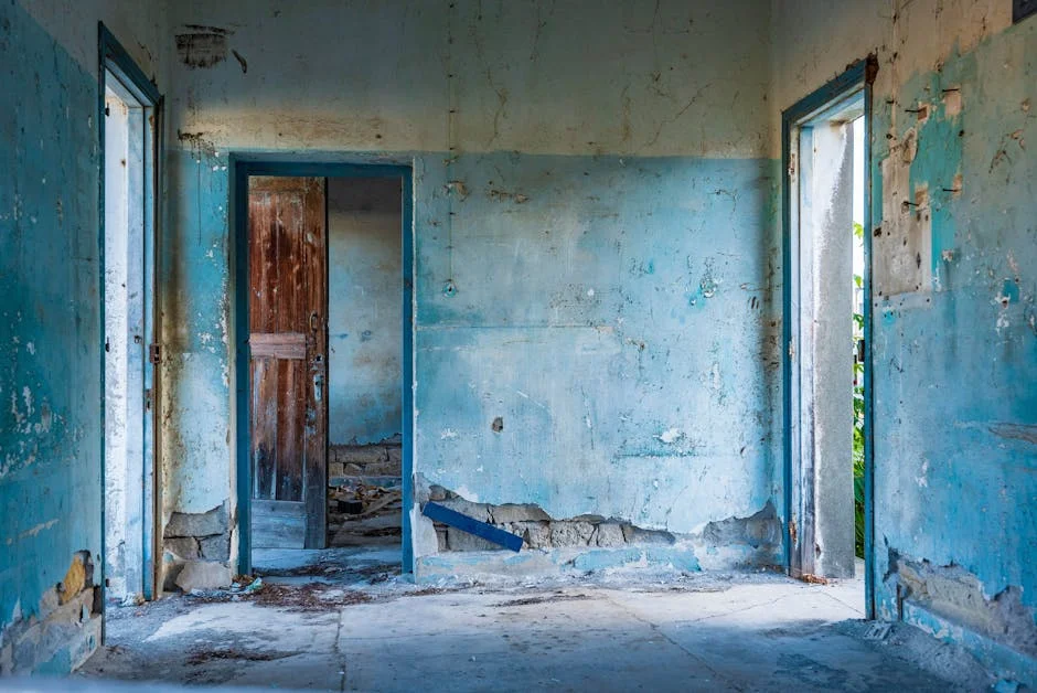 Lisbon Prisoners Expose Crumbling Conditions in Capital Jail — Politics Governance