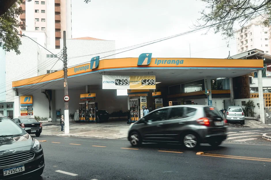 PCP Slams Speculation in Fuel Prices - Demands Government Regulation