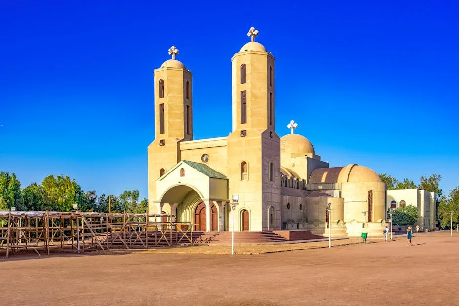 Pope Francis Draws 600,000 in Douala Amid Religious Outreach — Economy Business