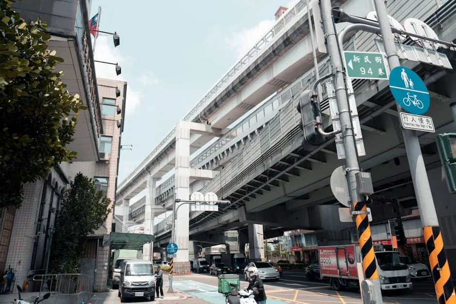 Taiwan Minister Defies China with Visit to Disputed Island — Tensions Rise — Economy Business