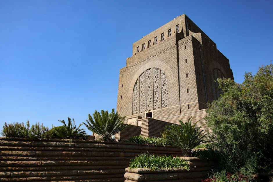 Vance Delays Islamabad Visit After Iran Ignores U.S. Terms — Economy Business